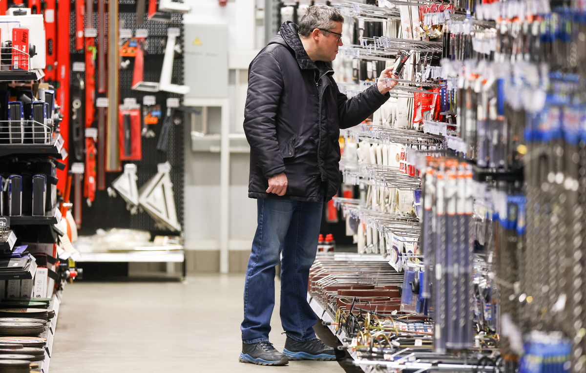 Срок введения закона о «российской полке» перенесли на 2027 год