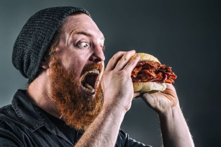 Осторожно, холодец: иностранцы о русской кухне и их неожиданные реакции