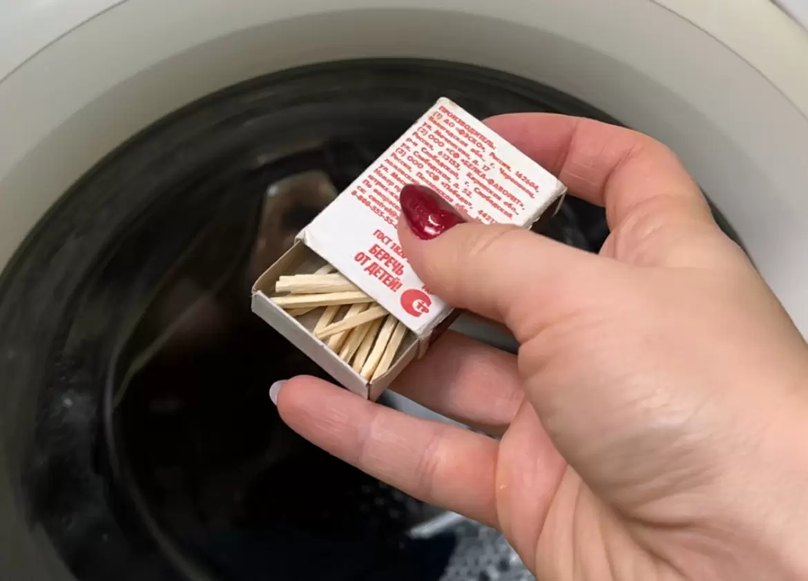 Спички в стирке: неожиданный способ избавиться от чернильных пятен