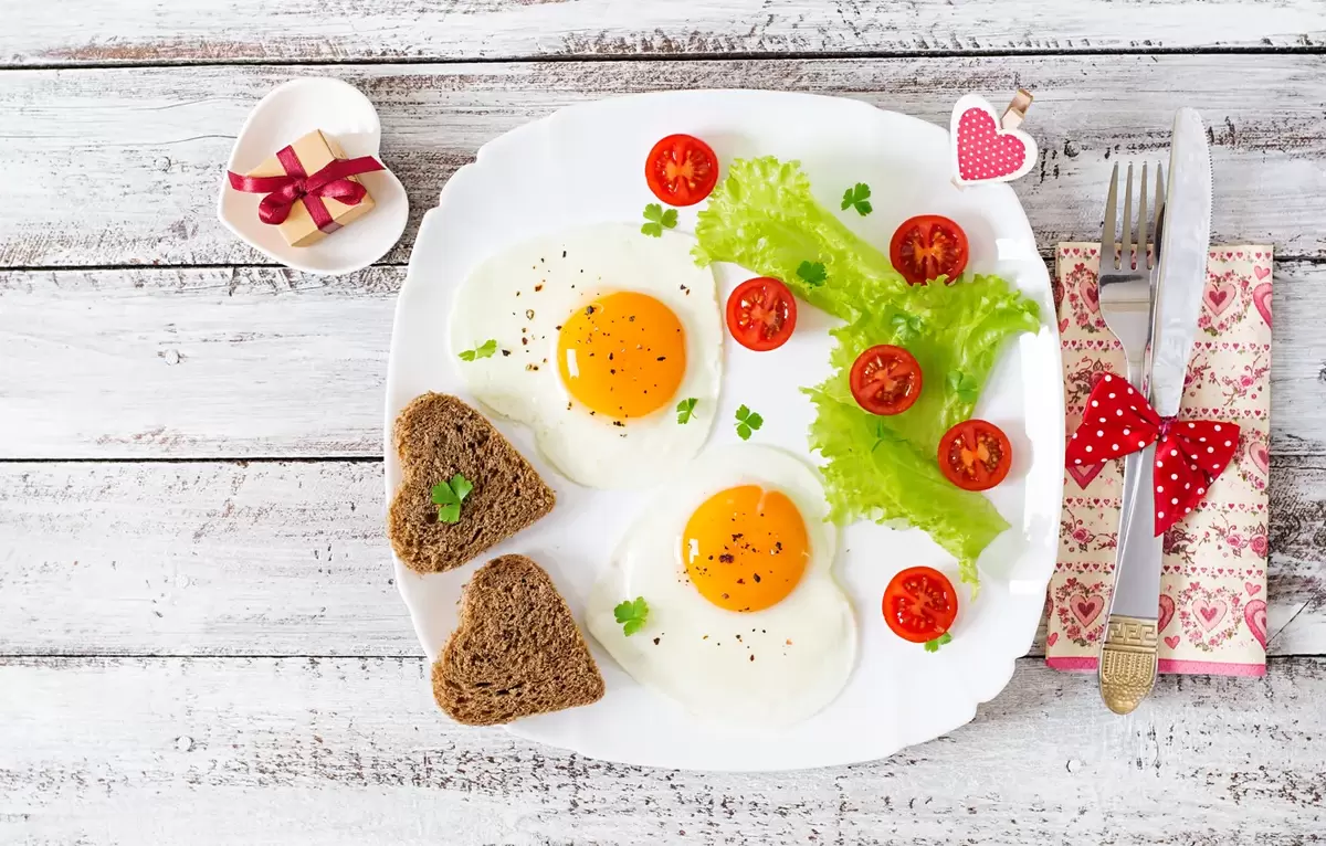 Натуральная сила яиц: три потрясающих завтрака для бодрости на каждый день