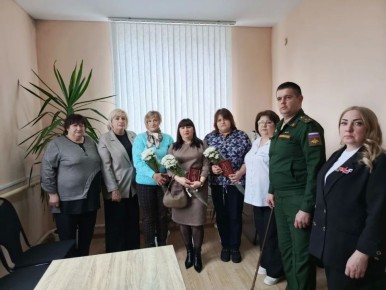 Сегодня почтили память и выразили глубочайшее уважение семьям тех, кто отдал свои жизни, защищая Родину в ходе специальной военной операции