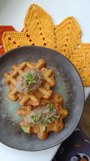 ����� ��������� ����� � �������� � 8 ���� �� ~20 ����� � ��� ������