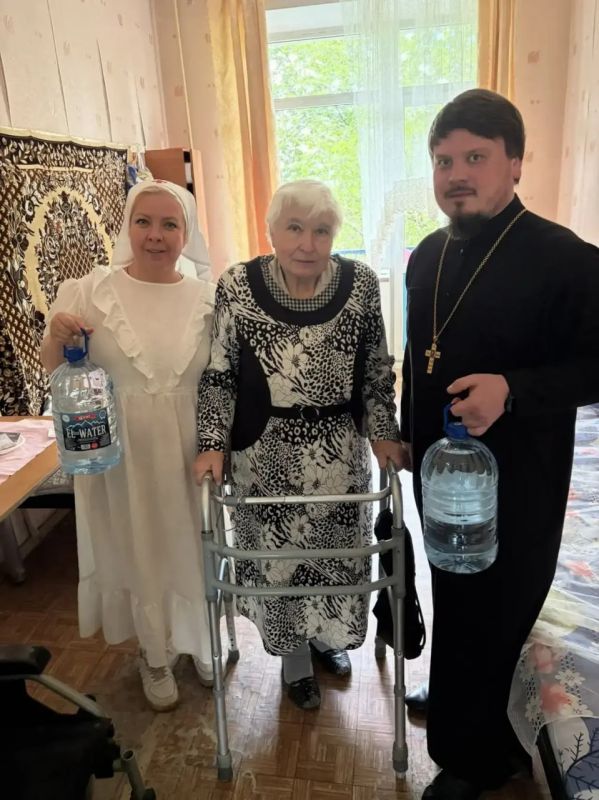 Священник из Ханты-Мансийска трудился в Патриаршей гуманитарной миссии в Горловке Священник из Ханты-Мансийска трудился в Патриаршей гуманитарной миссии в Горловке