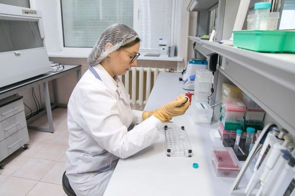 Сургутские ученые расшифровывают гены коренных народов Севера Сургутские ученые расшифровывают гены коренных народов Севера