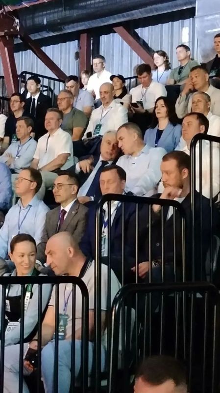 В Сургуте стартовал Чемпионат мира по бильярдному спорту В Сургуте стартовал Чемпионат мира по бильярдному спорту