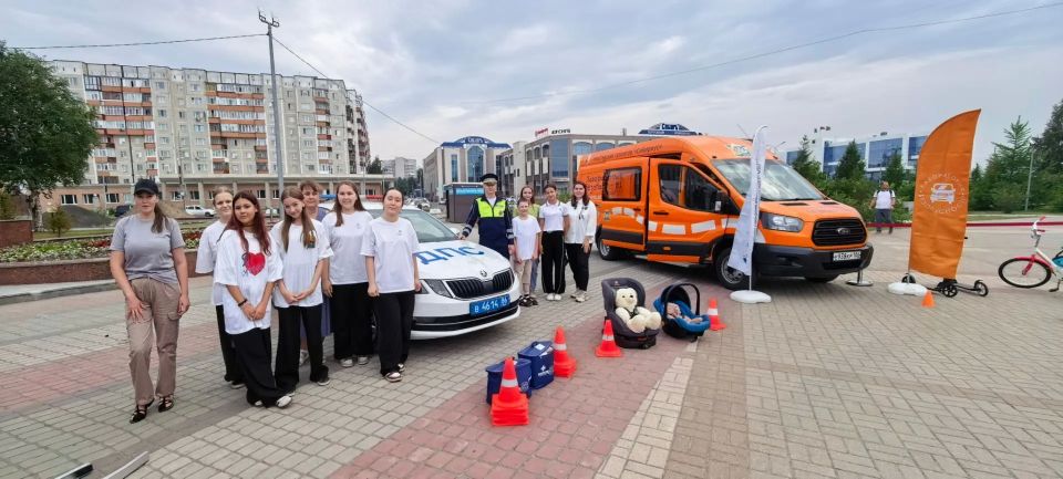 Госавтоинспекция на медицинском форуме «Победившие болезнь»: важность безопасности и первой помощи Госавтоинспекция на медицинском форуме «Победившие болезнь»: важность безопасности и первой помощи