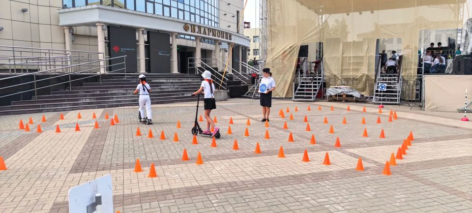 Госавтоинспекция на медицинском форуме «Победившие болезнь»: важность безопасности и первой помощи Госавтоинспекция на медицинском форуме «Победившие болезнь»: важность безопасности и первой помощи