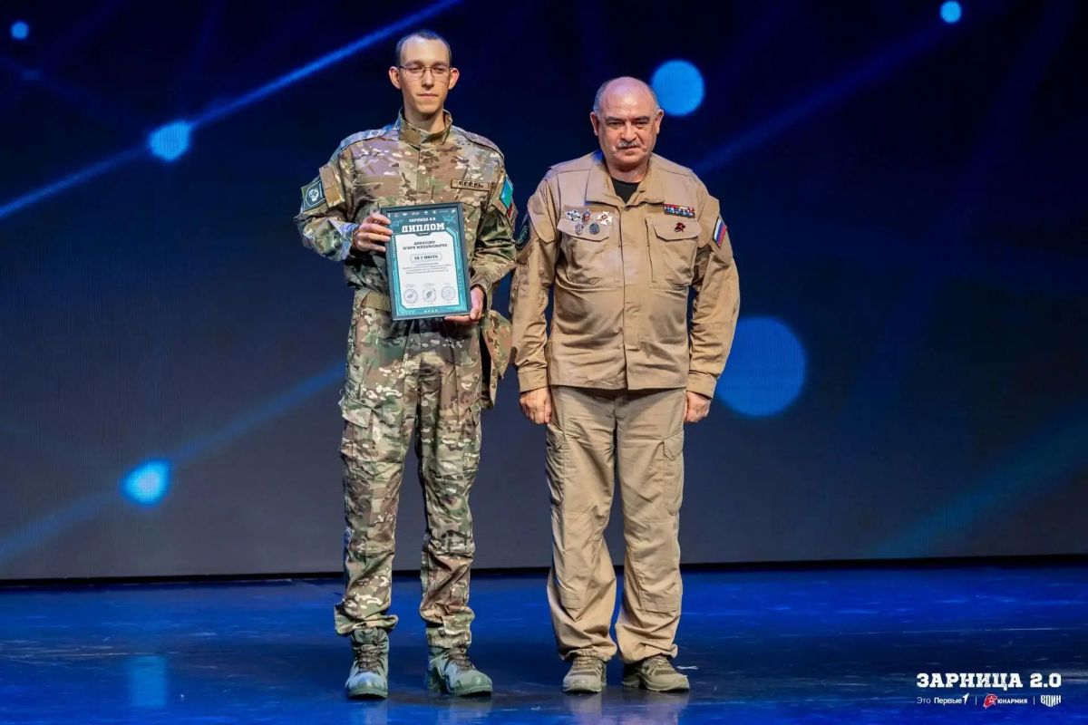 Югорчане одержали победу на этапе «Зарницы 2.0» по УрФО Югорчане одержали победу на этапе «Зарницы 2.0» по УрФО