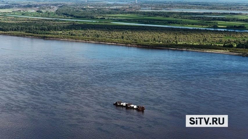 В Сургуте на Оби спасли двух мужчин, выпавших из шлюпки