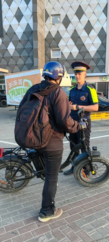 В Югре проходят профилактические мероприятия совместно с кикшеринговыми компаниями В Югре проходят профилактические мероприятия совместно с кикшеринговыми компаниями