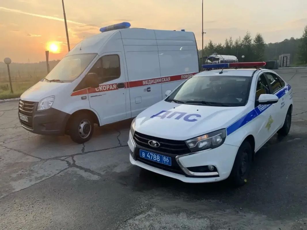 Госавтоинспекторы Югры усиливают контроль на загородных автодорогах Госавтоинспекторы Югры усиливают контроль на загородных автодорогах