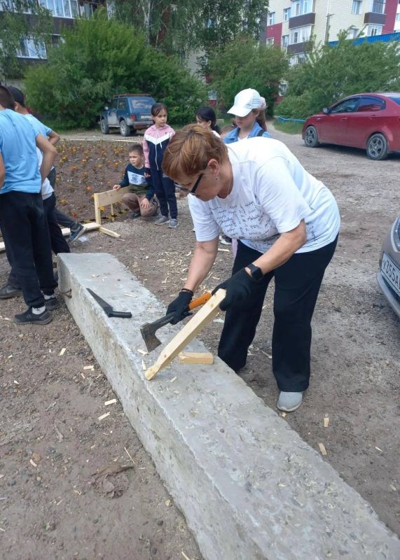 «Дорогой добра»: как сообщество соседей меняет свой район в Сургуте «Дорогой добра»: как сообщество соседей меняет свой район в Сургуте