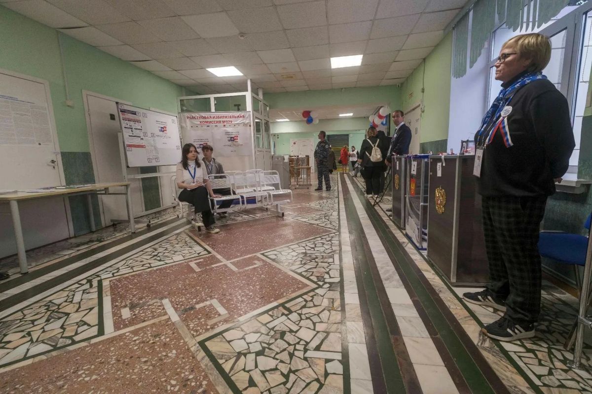 Более 500 наблюдателей Общественной палаты Югры работают в дни голосования в Сургуте Более 500 наблюдателей Общественной палаты Югры работают в дни голосования в Сургуте