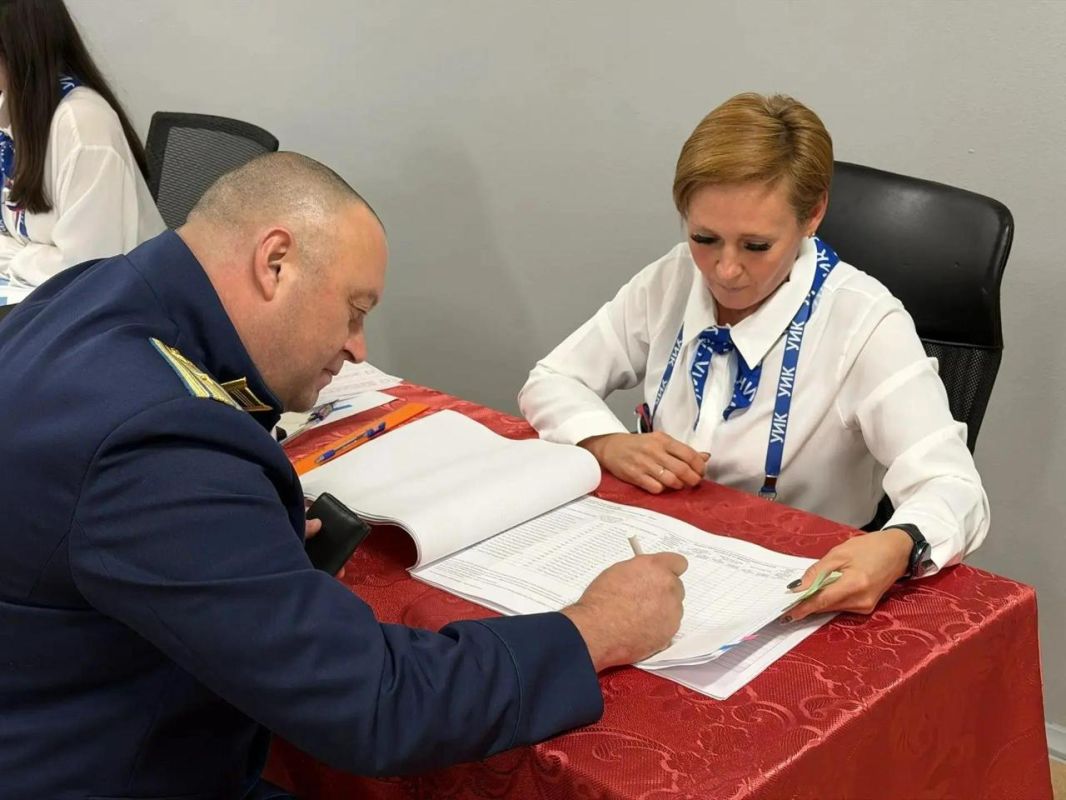 В Сургуте на выборах голосуют ветераны СВО В Сургуте на выборах голосуют ветераны СВО