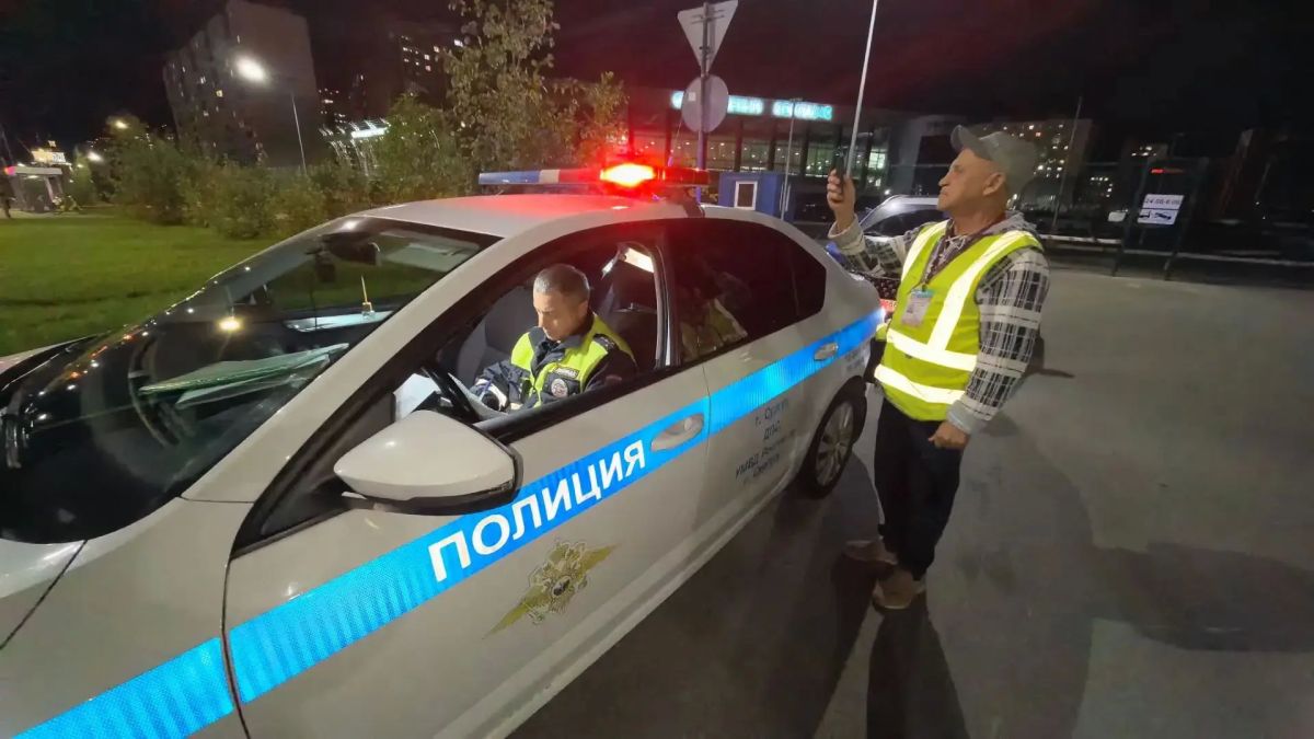 В Сургуте Госавтоинспекция провела очередной масштабный рейд по профилактике аварийности с участием нетрезвых водителей и проверке соблюдения Правил дорожного движения В Сургуте Госавтоинспекция провела очередной масштабный рейд по профилактике аварийности с участием нетрезвых водителей и проверке соблюдения Правил дорожного движения