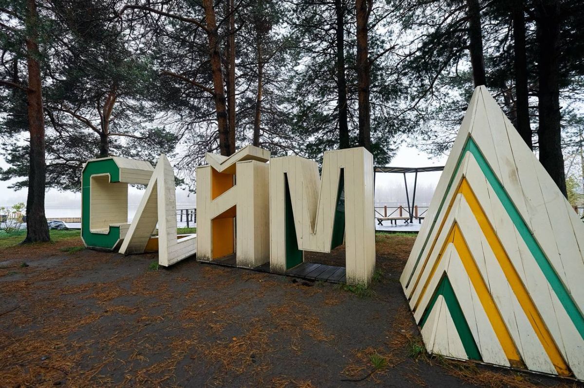 Руслан Кухарук проверил ход дорожных работ и благоустройство общественных пространств в Сургуте Руслан Кухарук проверил ход дорожных работ и благоустройство общественных пространств в Сургуте