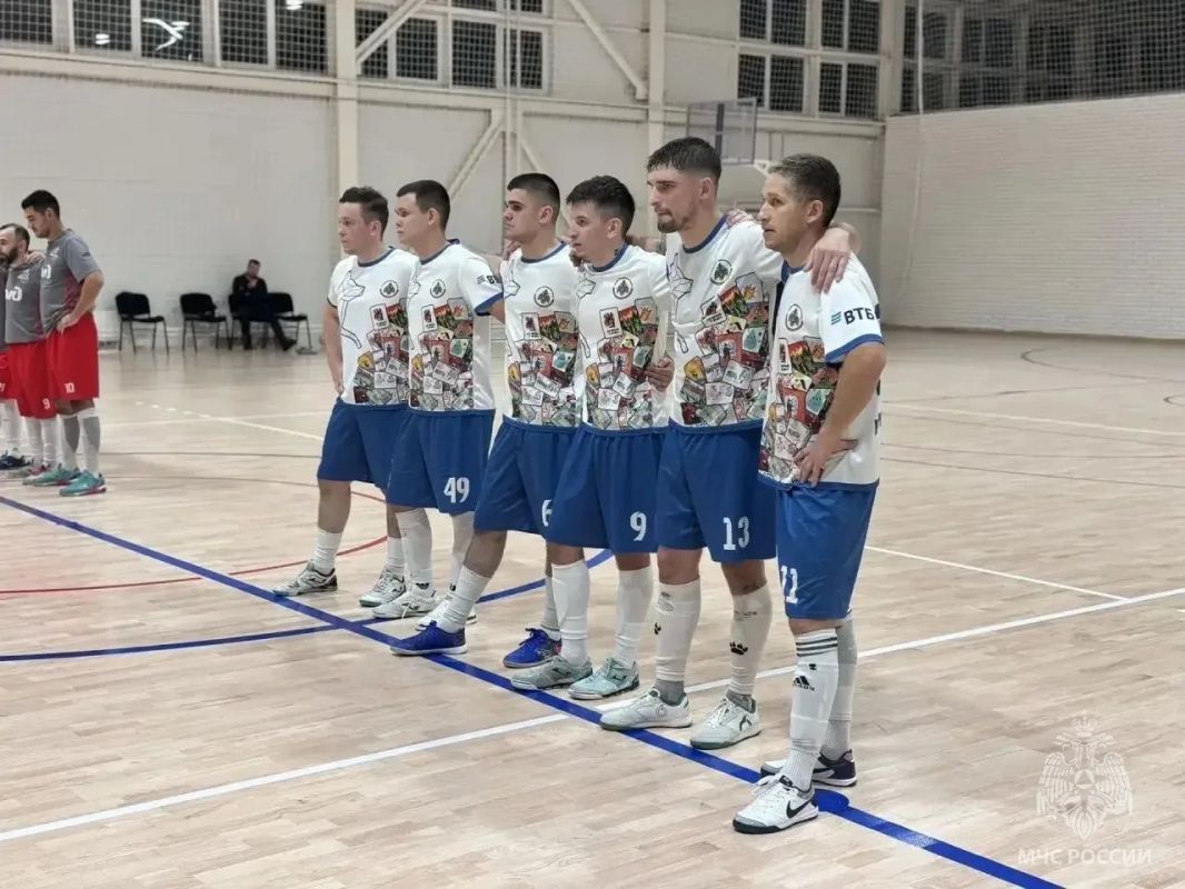 «Кубок ВТБ» по футзалу завершился победой огнеборцев «Кубок ВТБ» по футзалу завершился победой огнеборцев