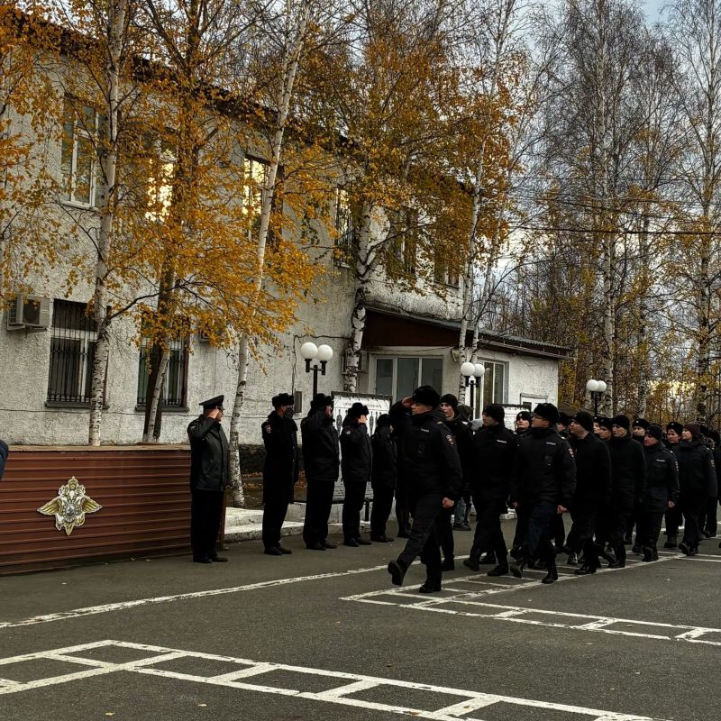 В Центре профессиональной подготовки УМВД России по ХМАО Югре молодые сотрудники полиции приняли Присягу В Центре профессиональной подготовки УМВД России по ХМАО Югре молодые сотрудники полиции приняли Присягу