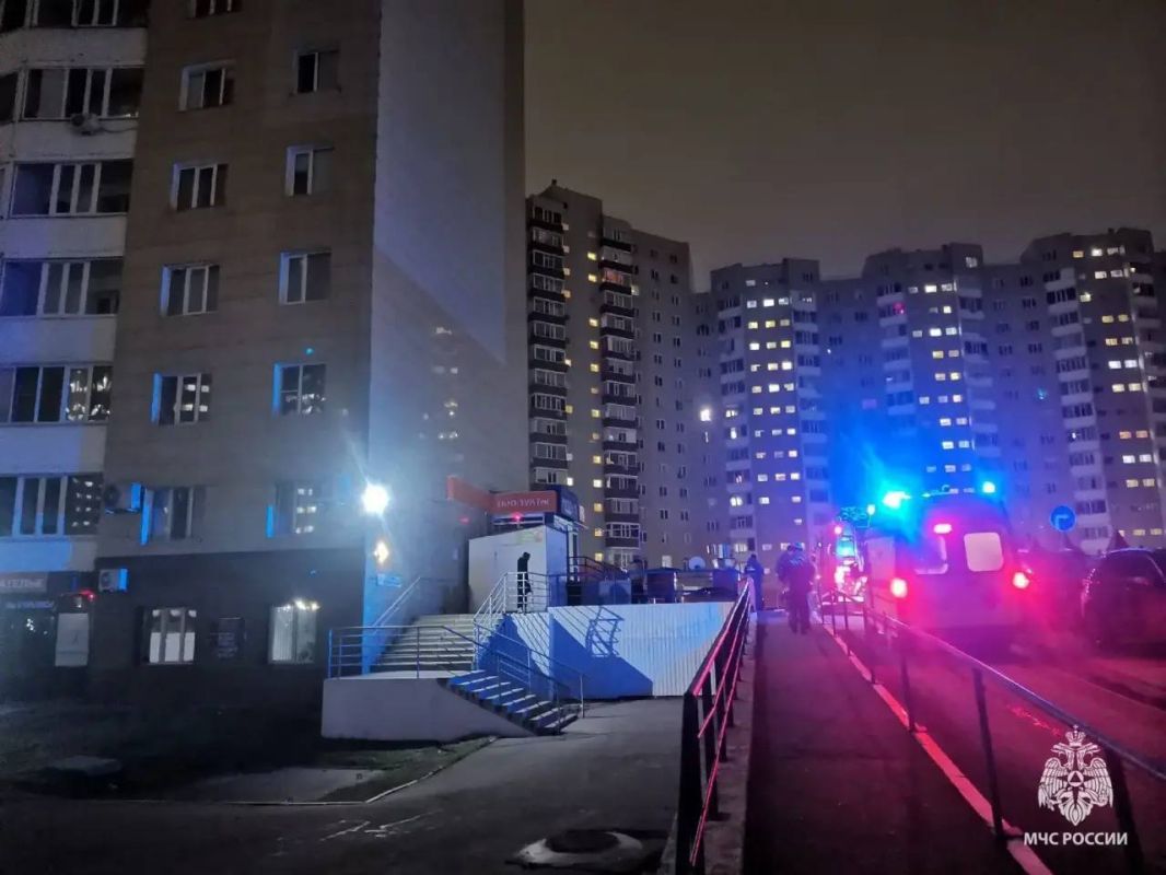 На Иосифа Каролинского загорелась квартира