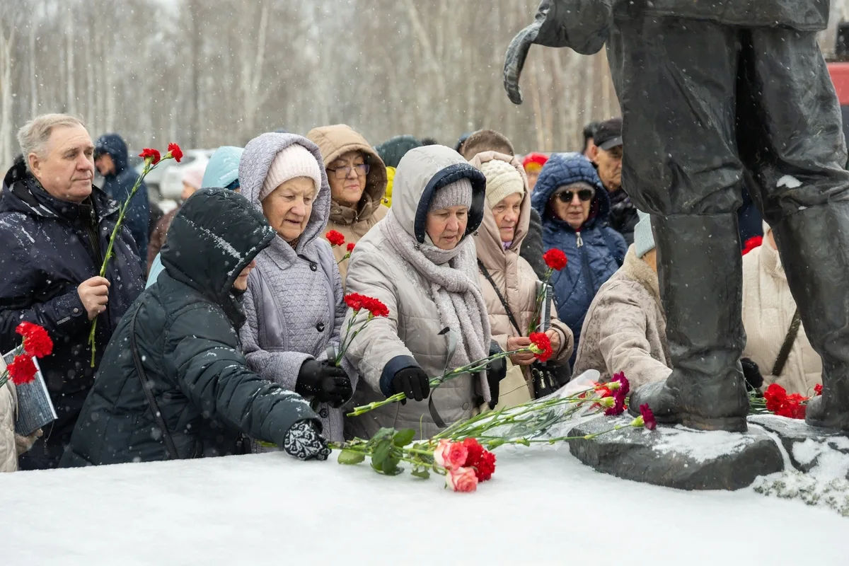 В Сургуте почтили память жертв политических репрессий